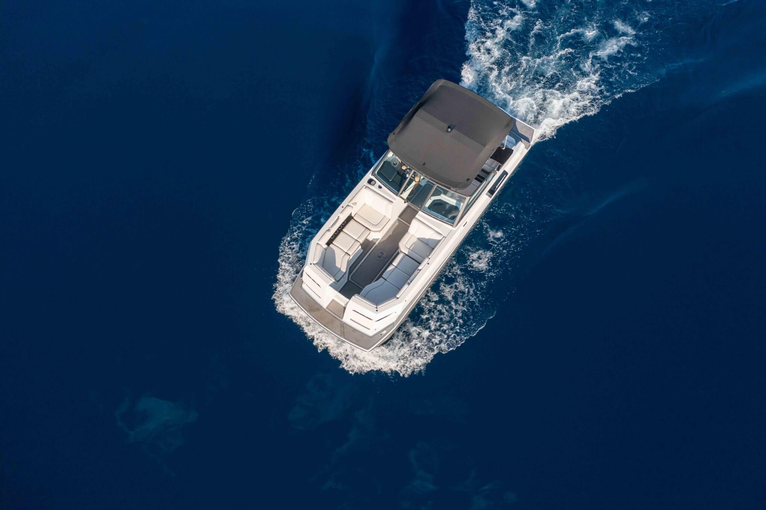 Overview shot of the Ingenity GS23e in the water.