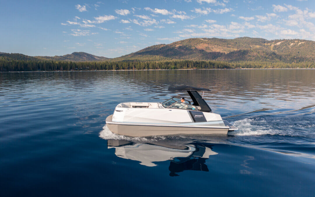 Ingenity’s EL Dayboats to Showcase at the Downtown Knoxville Boat Show